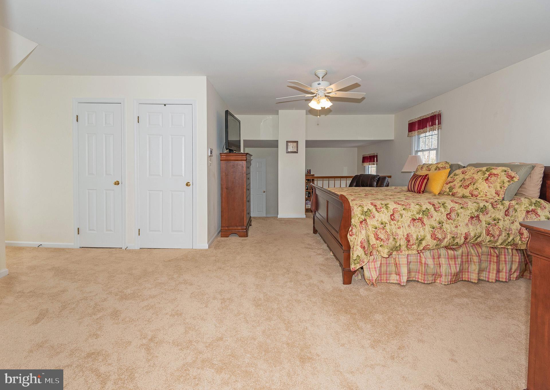 STURBRIDGE - Residential