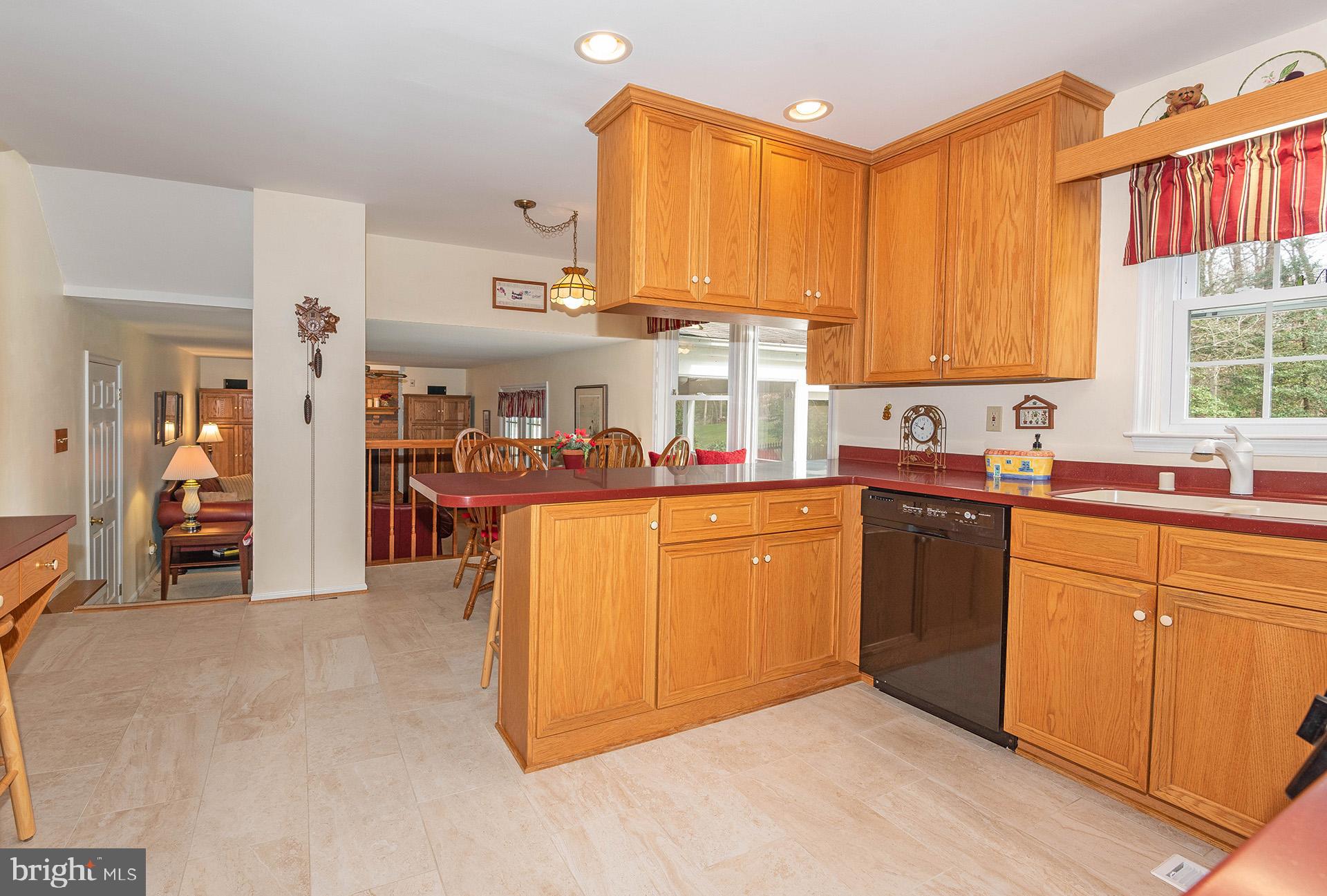 STURBRIDGE - Residential