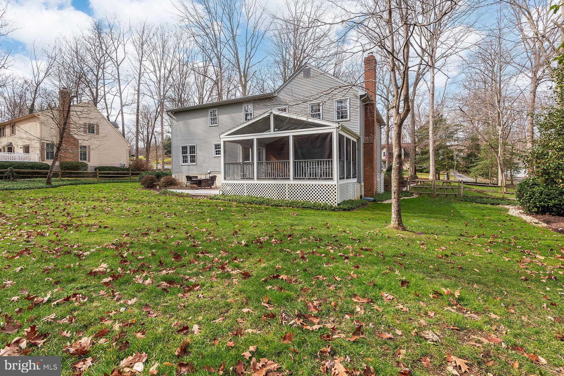 STURBRIDGE - Residential