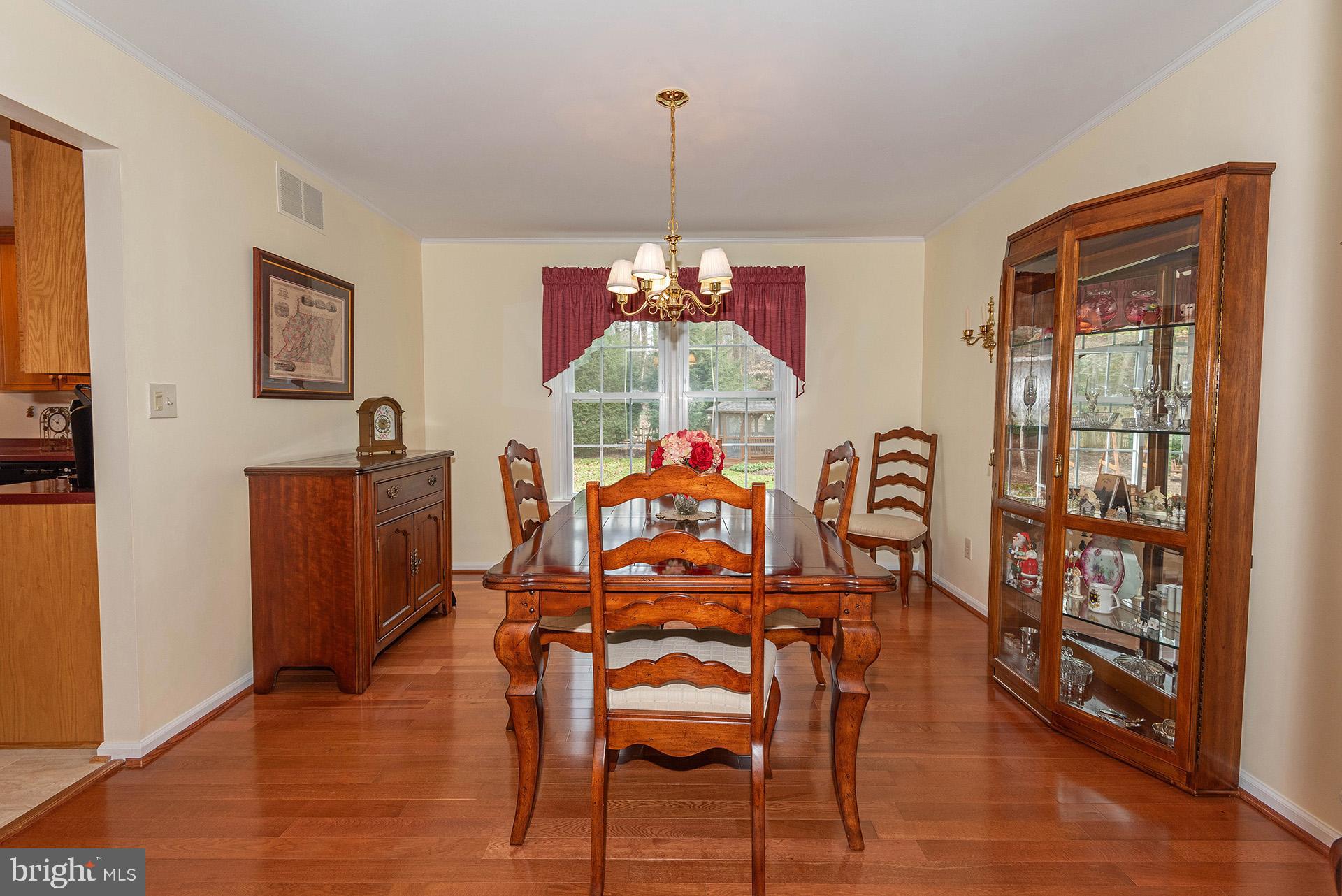 STURBRIDGE - Residential