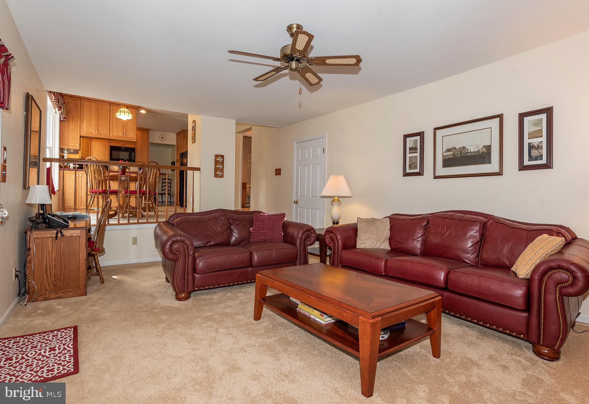 STURBRIDGE - Residential