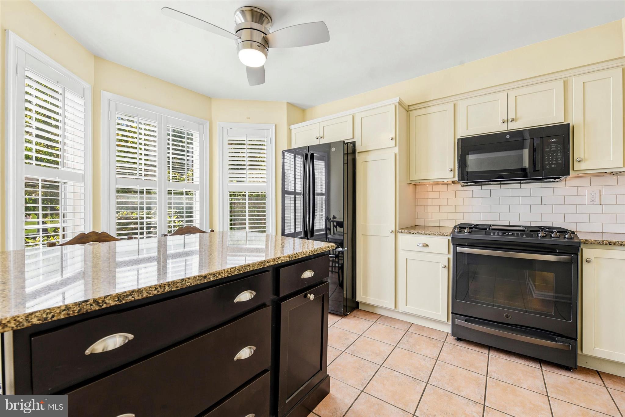 345 JENVILLE COURT 3