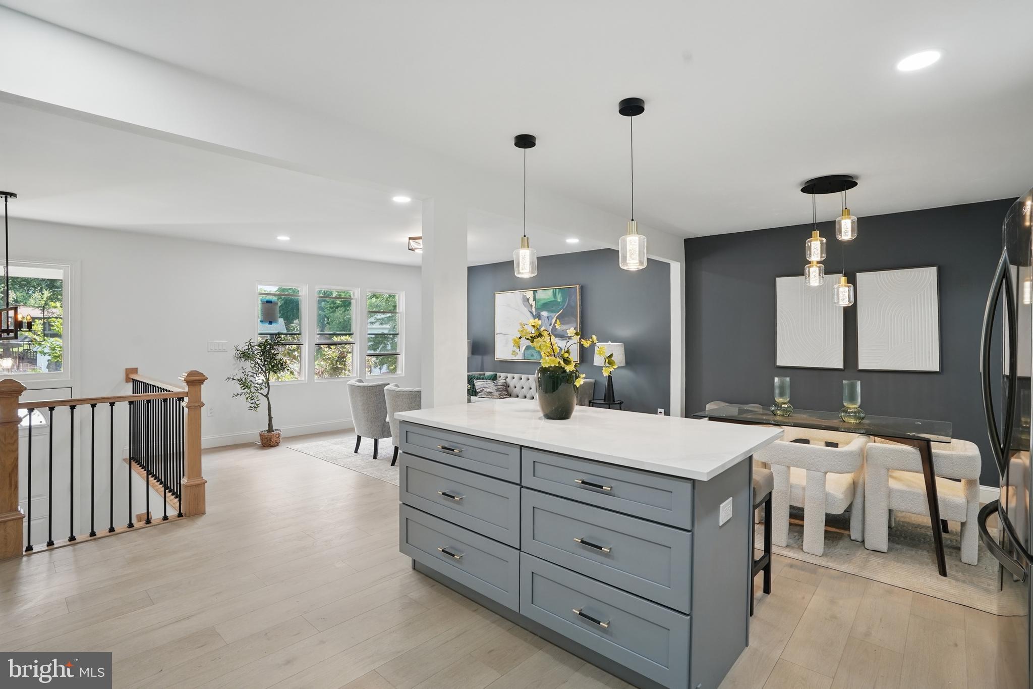 DALE CITY - Residential