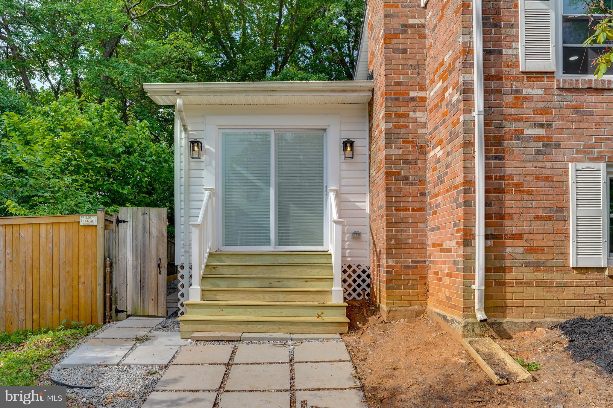 DALE CITY - Residential