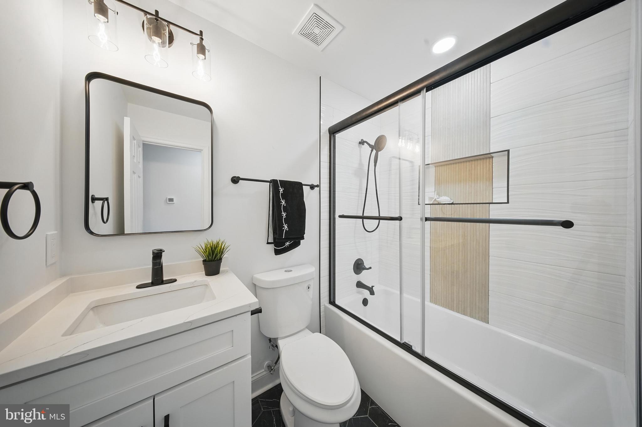 DALE CITY - Residential