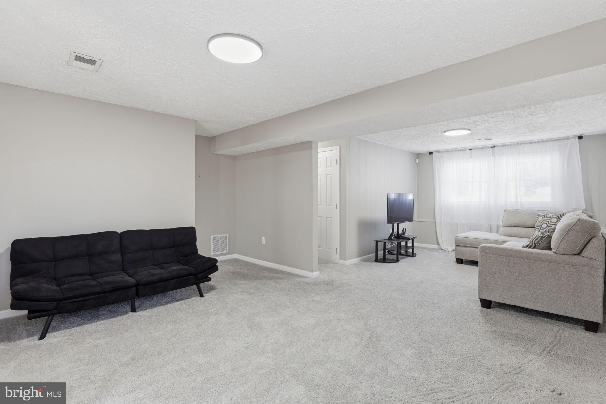 CARRINGTON - Residential