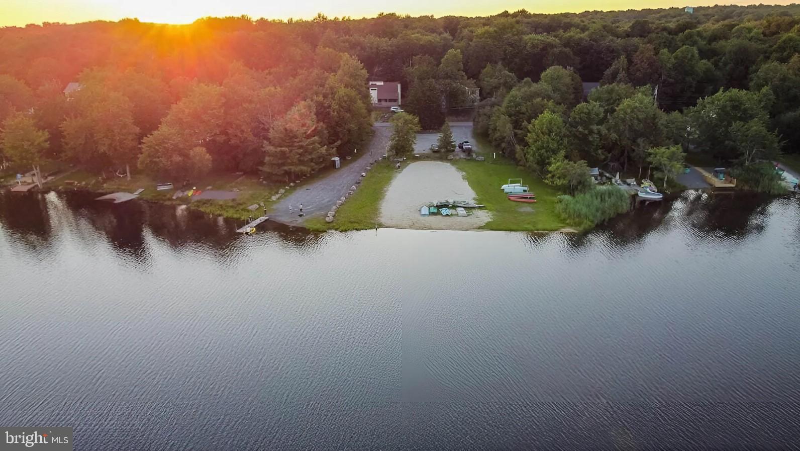 POCONO COUNTRY PLACE - Residential