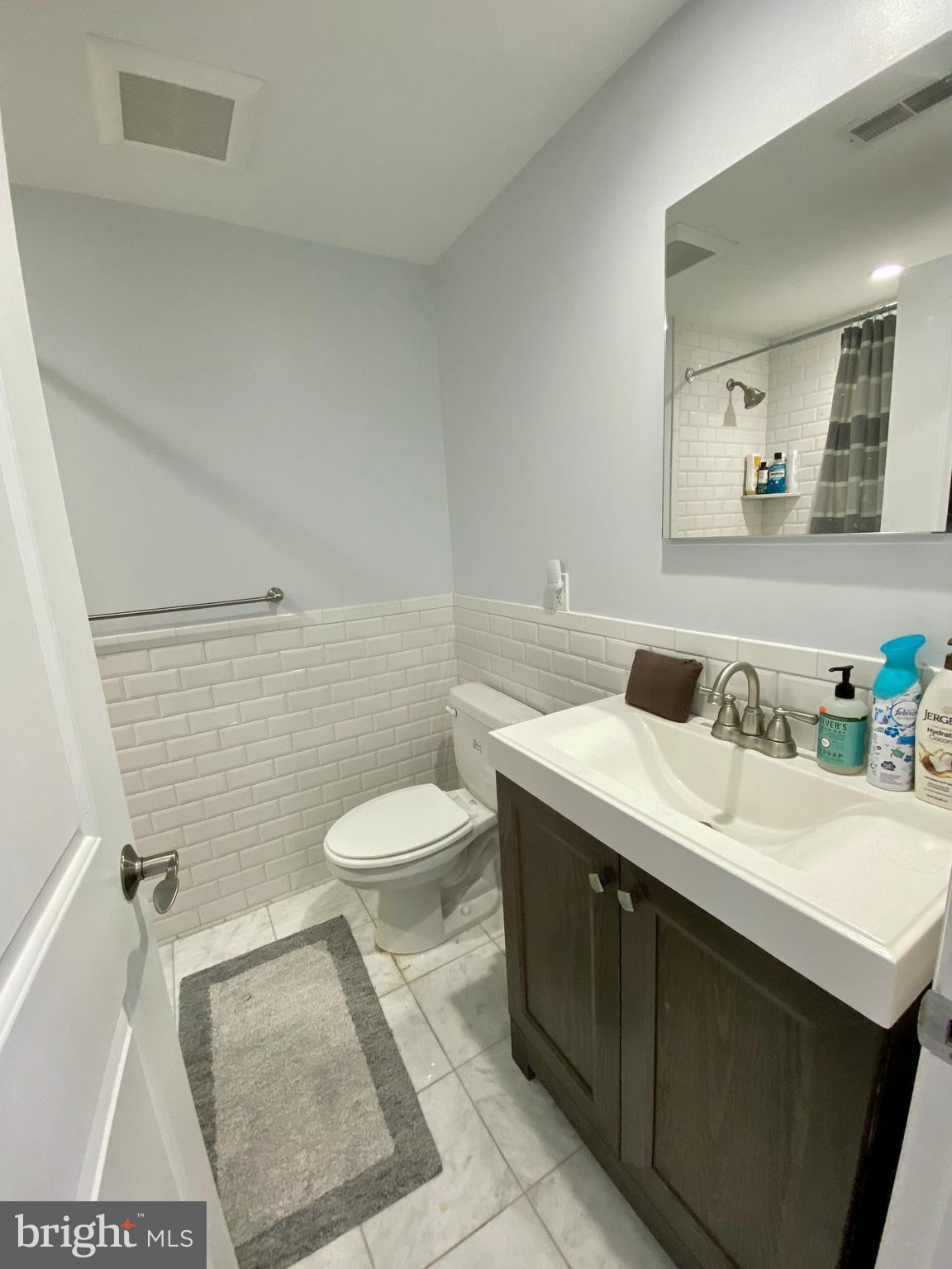 RITTENHOUSE SQUARE - Residential Lease