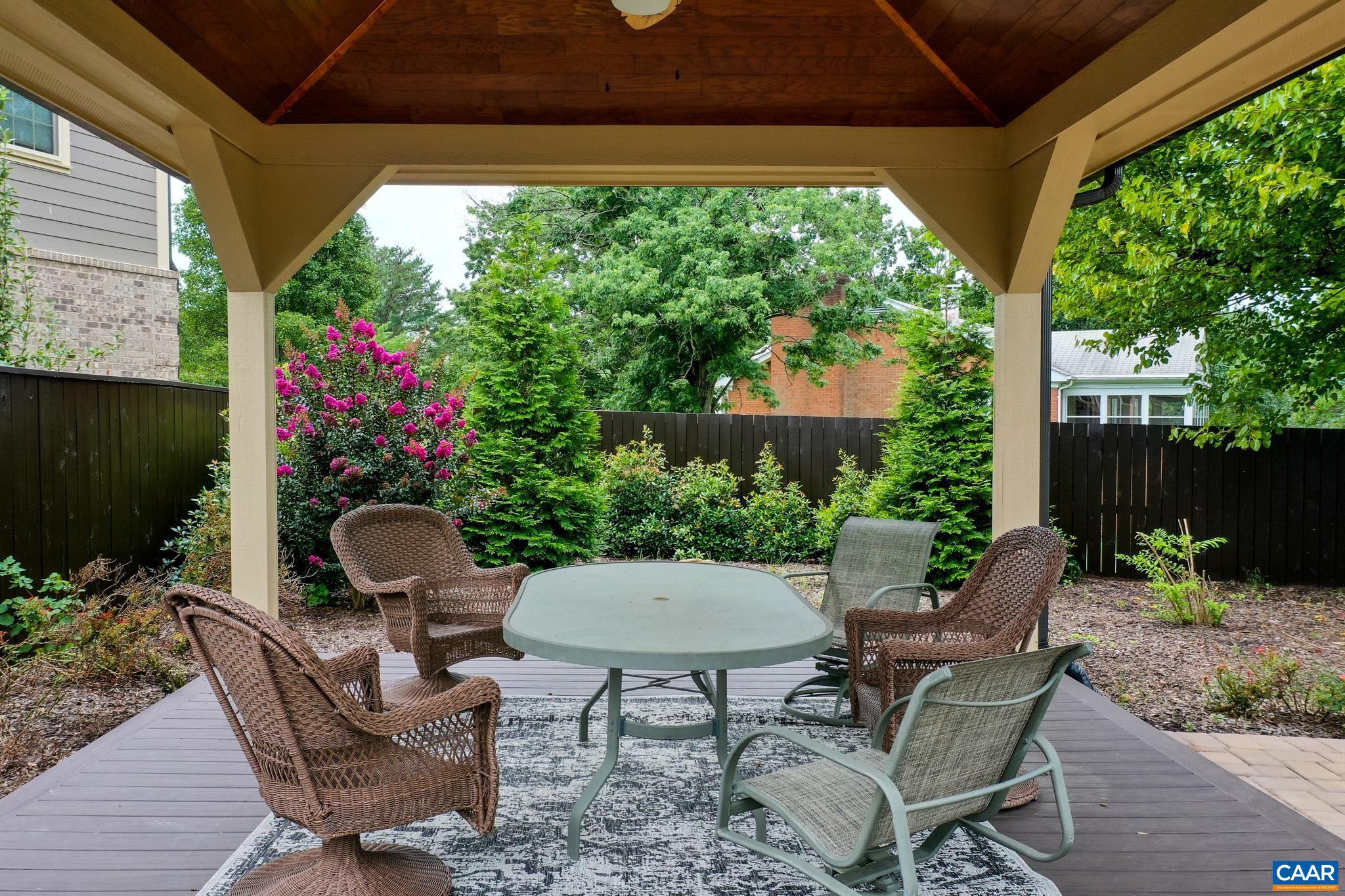 NORTHFIELDS - Residential