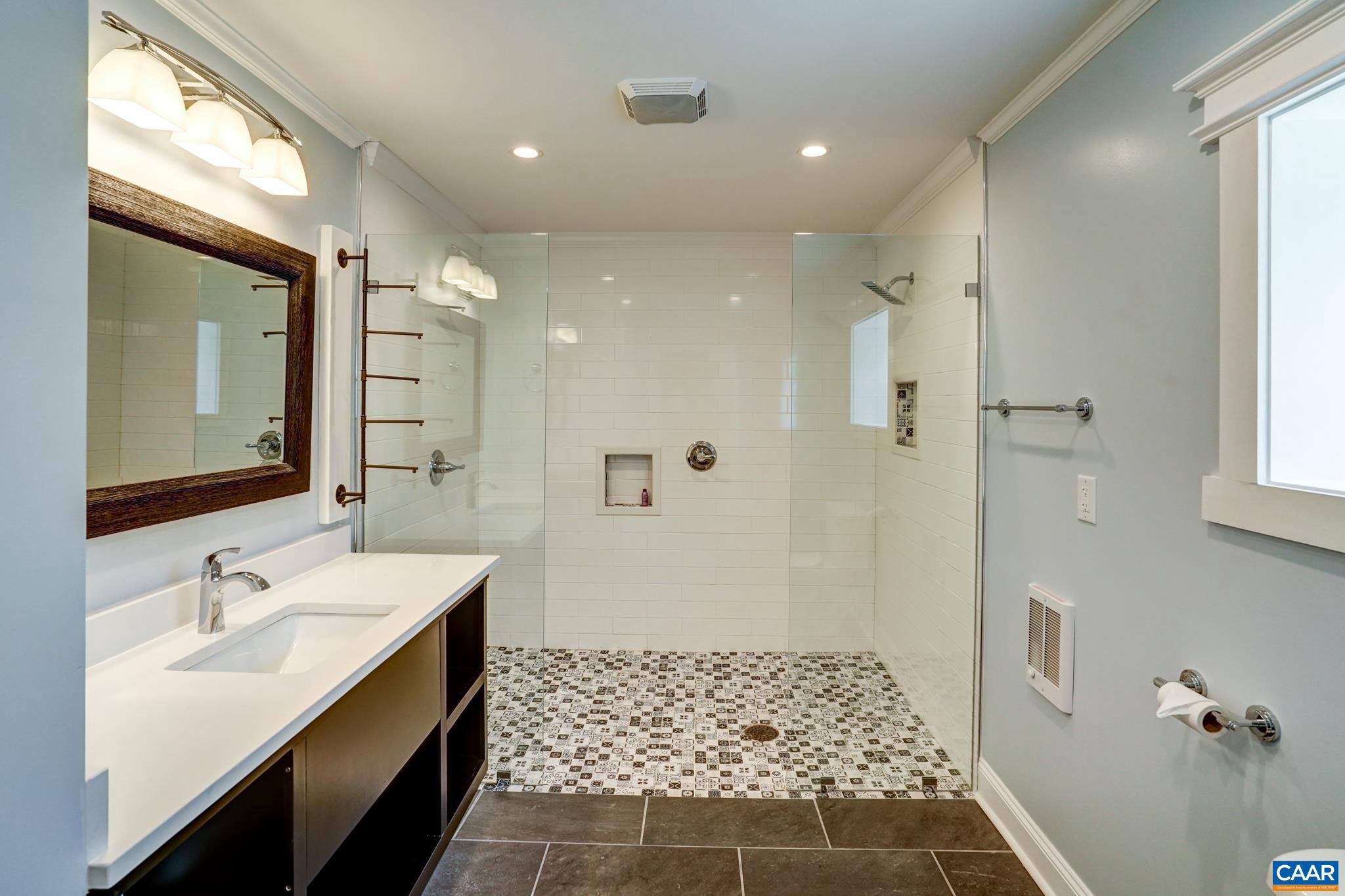 NORTHFIELDS - Residential