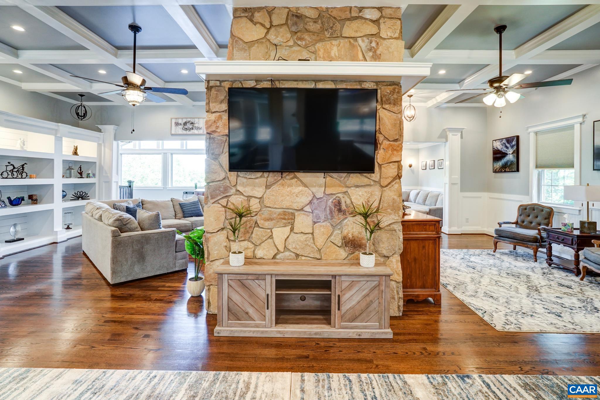 NORTHFIELDS - Residential