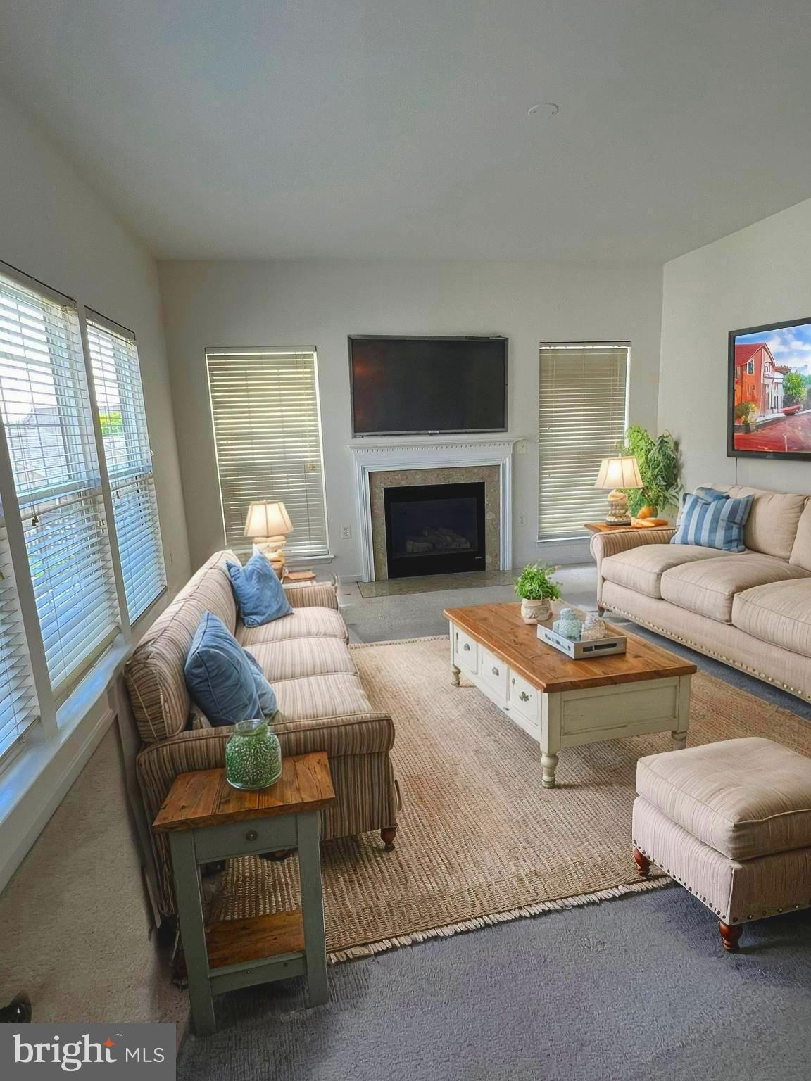 HUNTFIELD - Residential