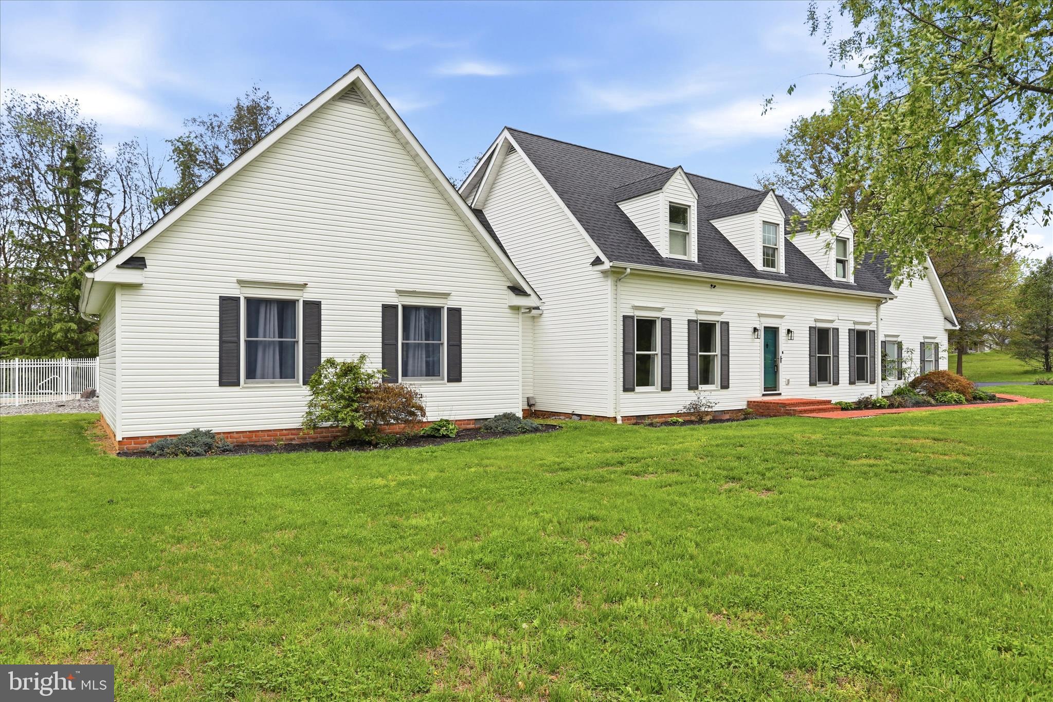 SHEPHERD WEST - Residential