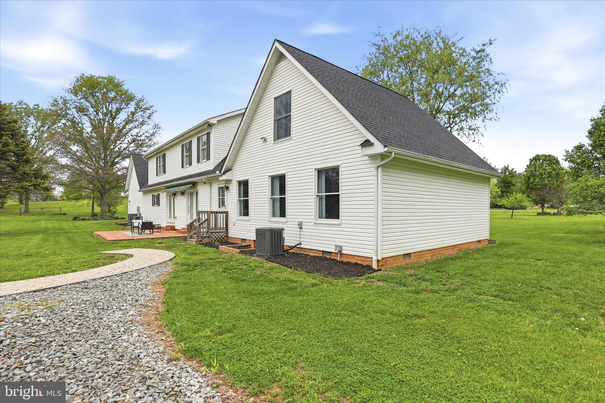 SHEPHERD WEST - Residential