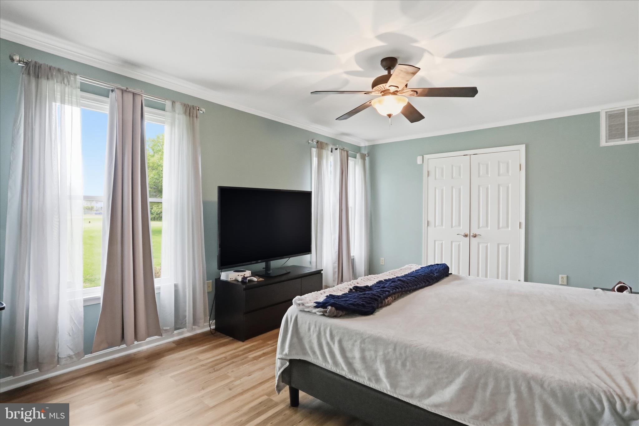 SHEPHERD WEST - Residential