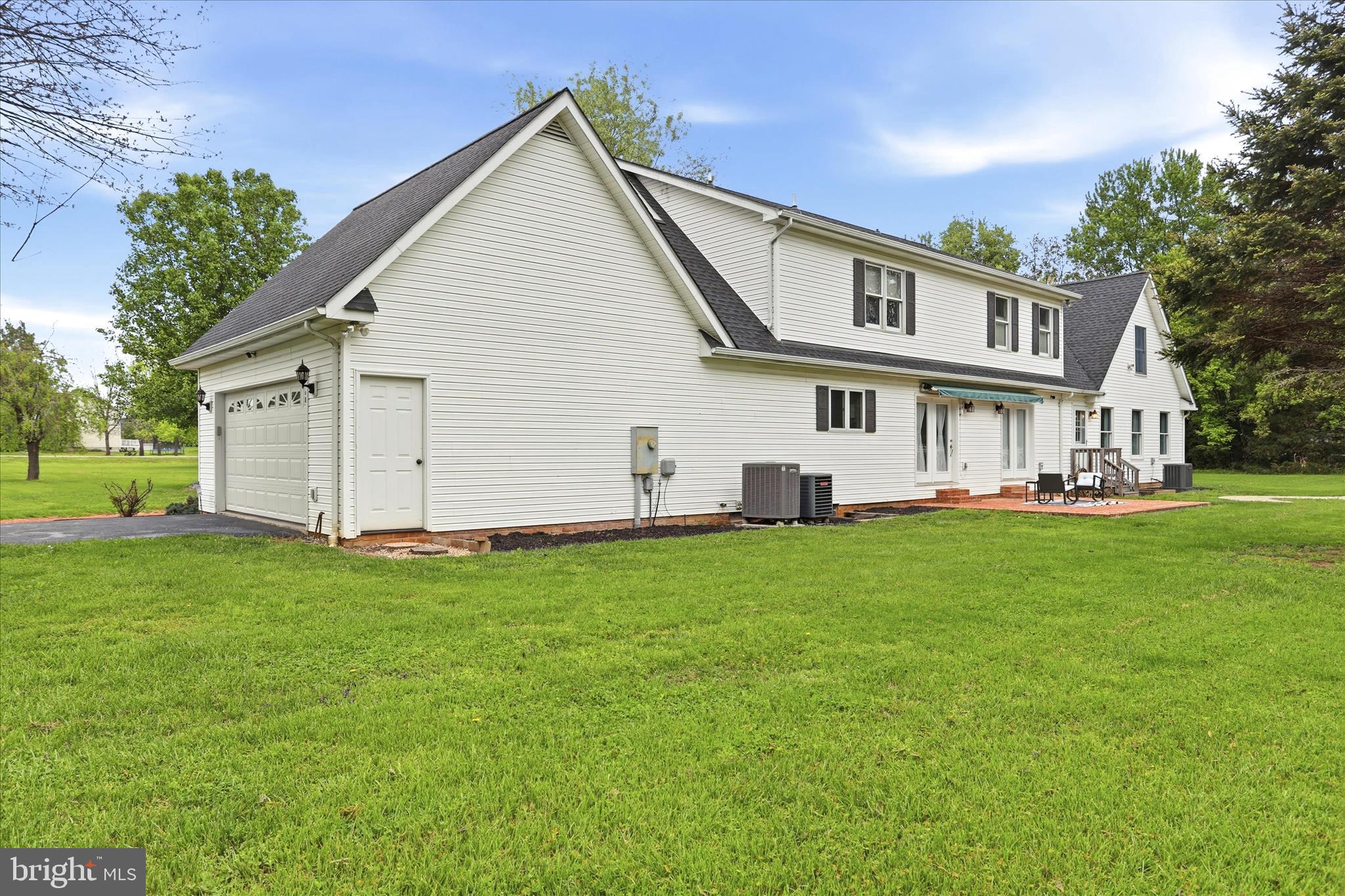 SHEPHERD WEST - Residential