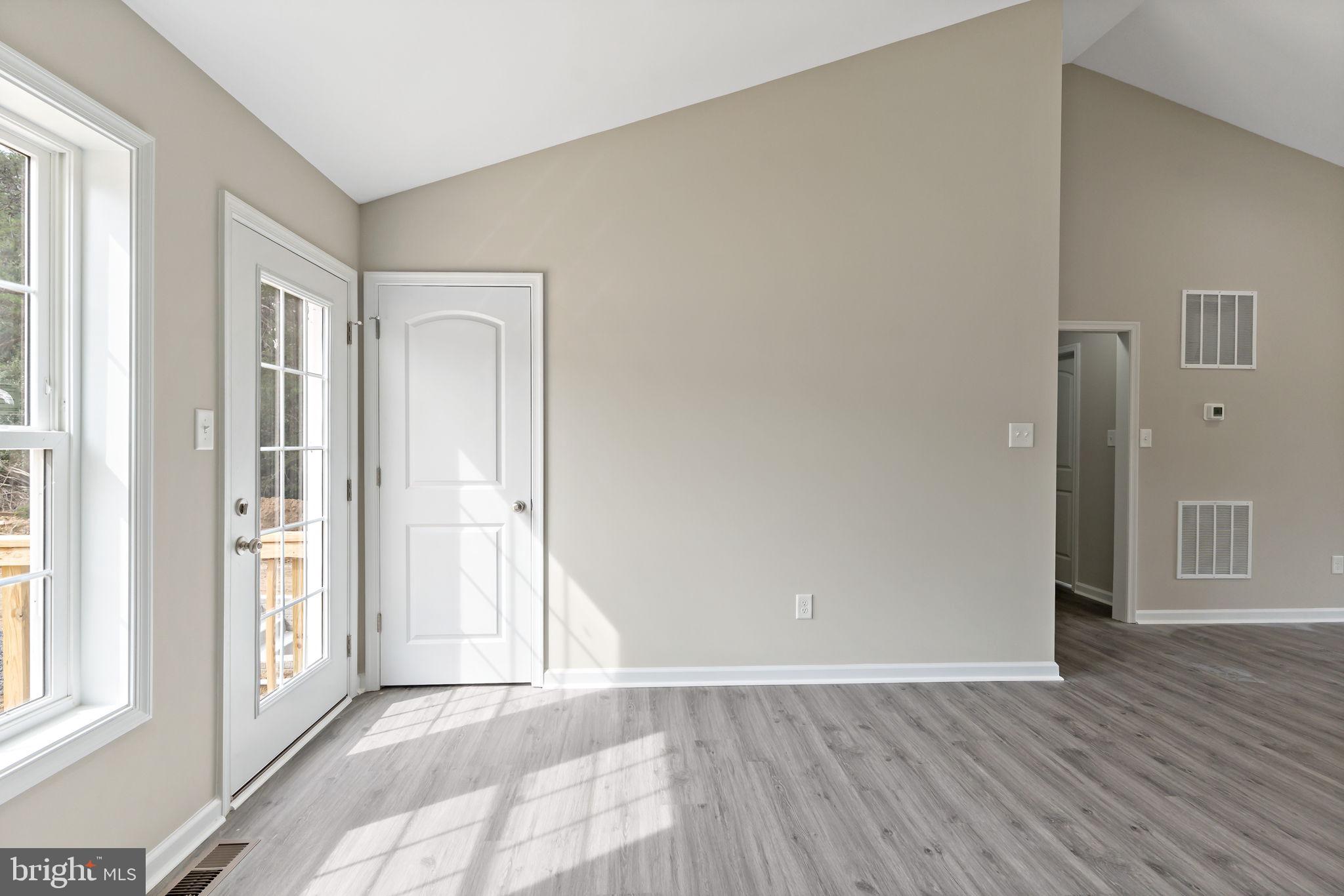 CACAPON SOUTH - Residential