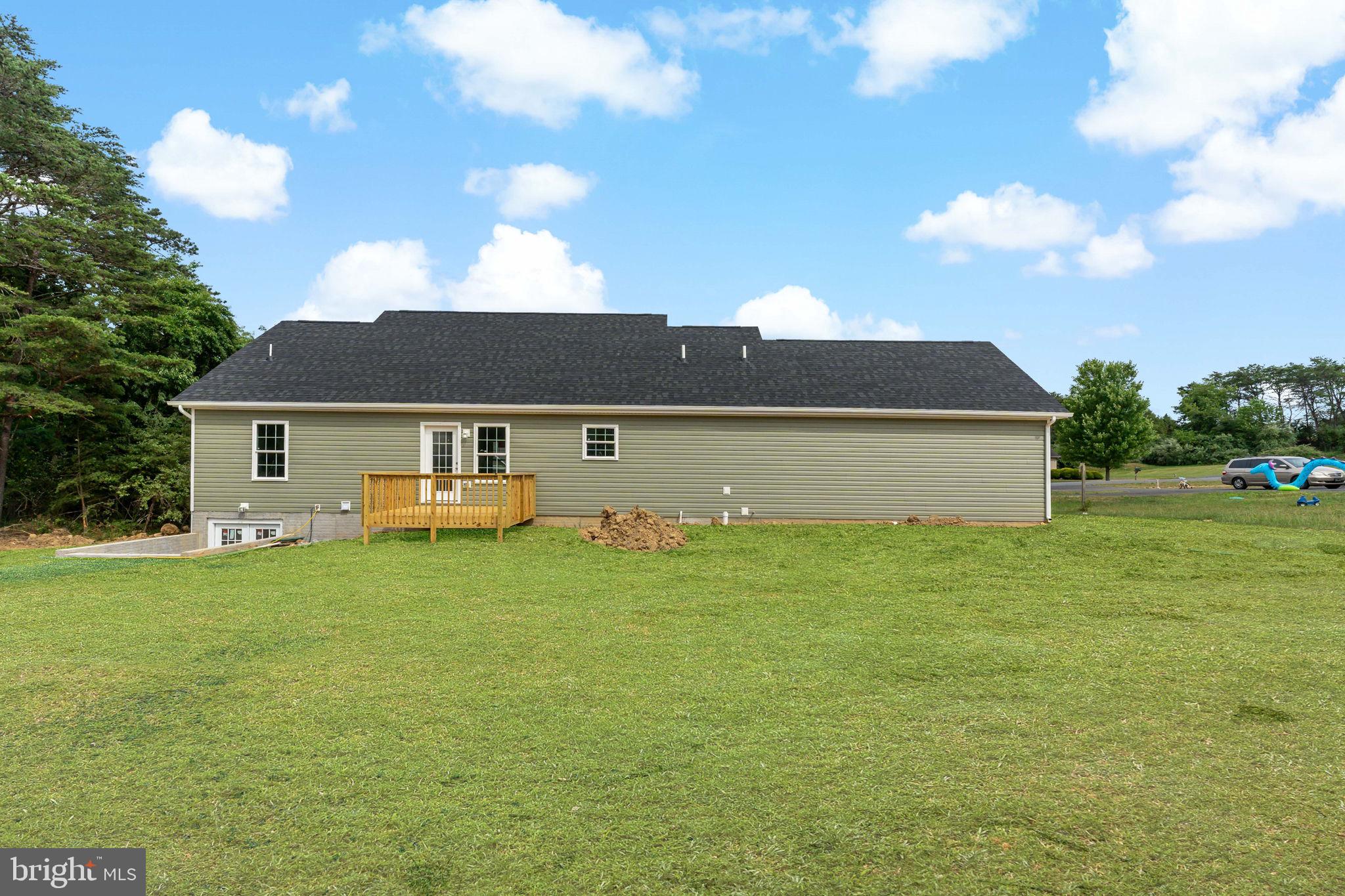 CACAPON SOUTH - Residential