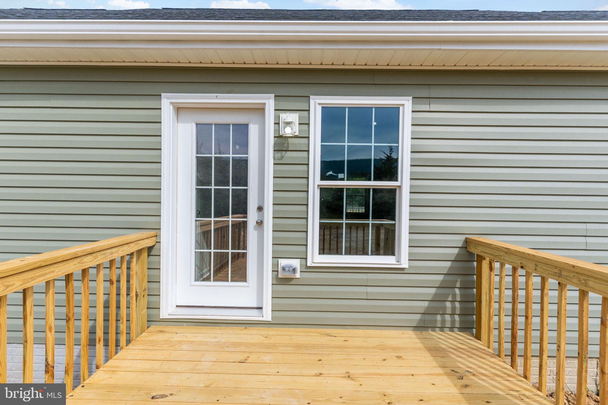 CACAPON SOUTH - Residential