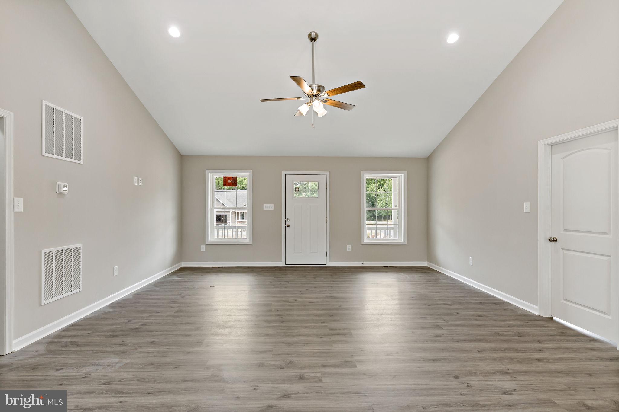 CACAPON SOUTH - Residential