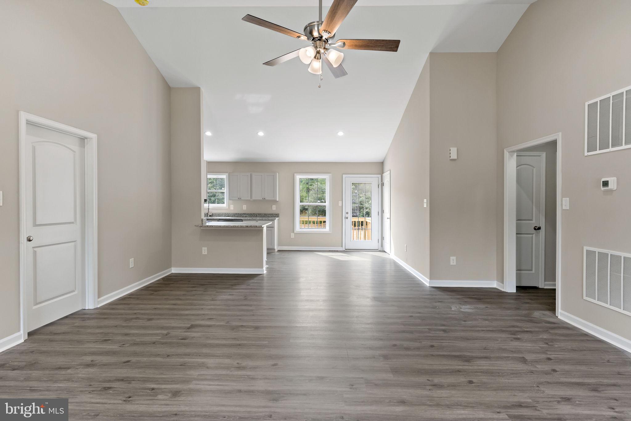 CACAPON SOUTH - Residential