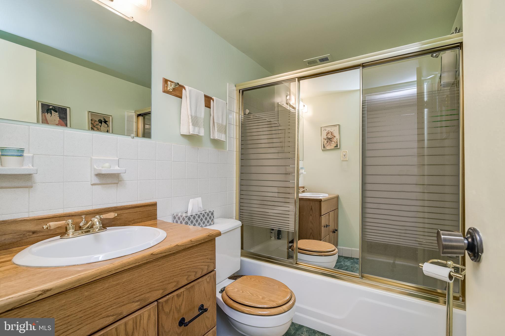 AMERICANA CENTRE - Residential