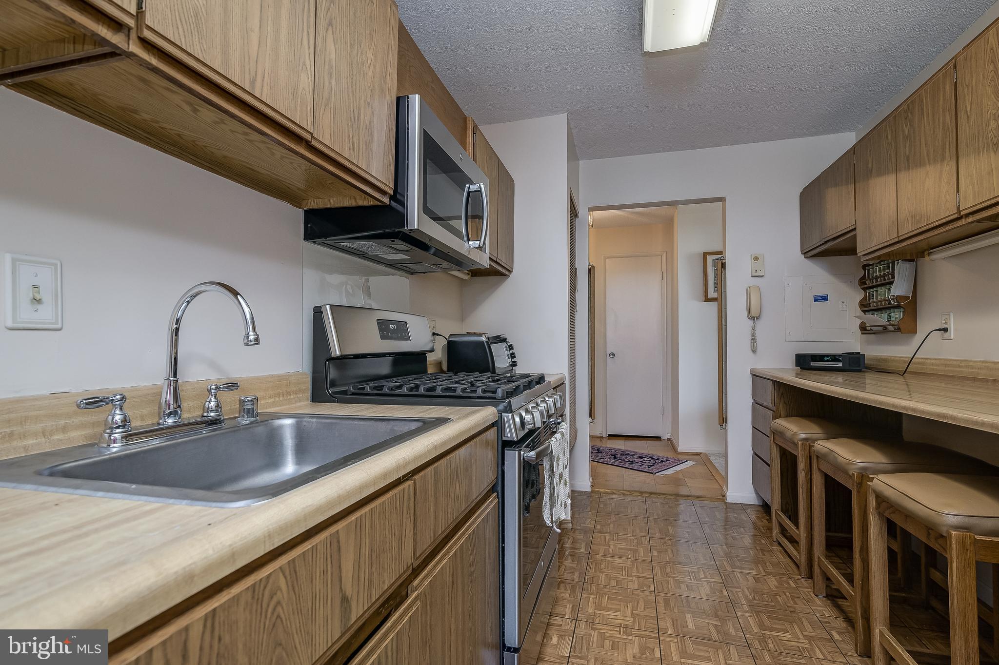 AMERICANA CENTRE - Residential