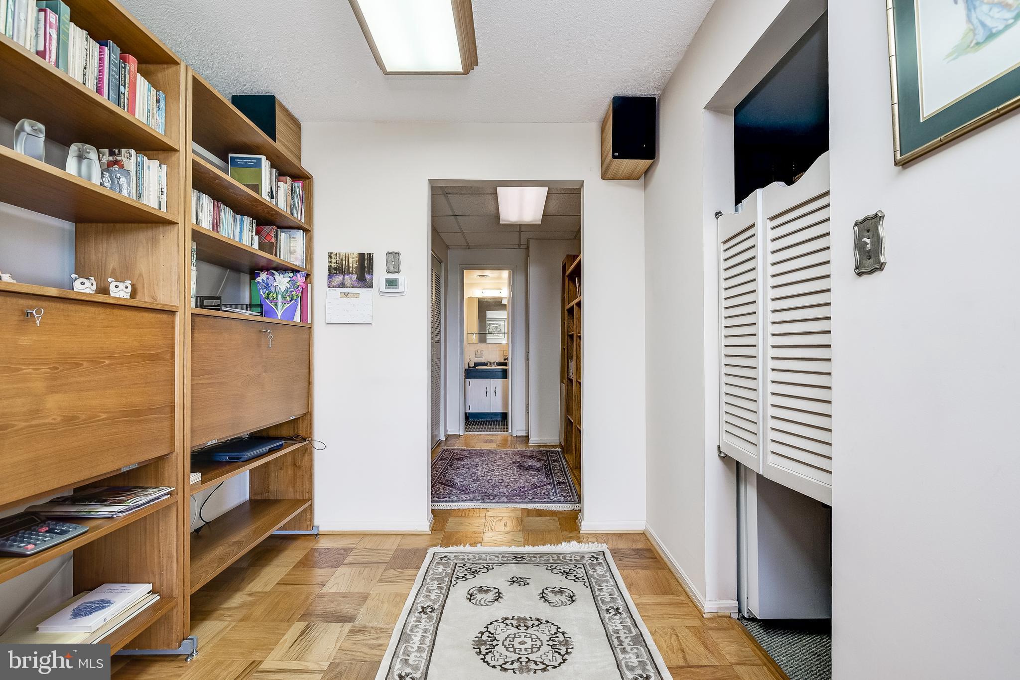 AMERICANA CENTRE - Residential