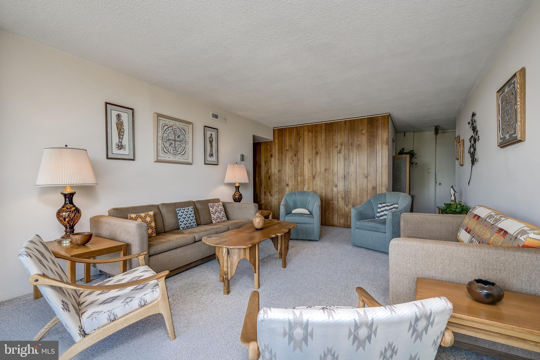 AMERICANA CENTRE - Residential