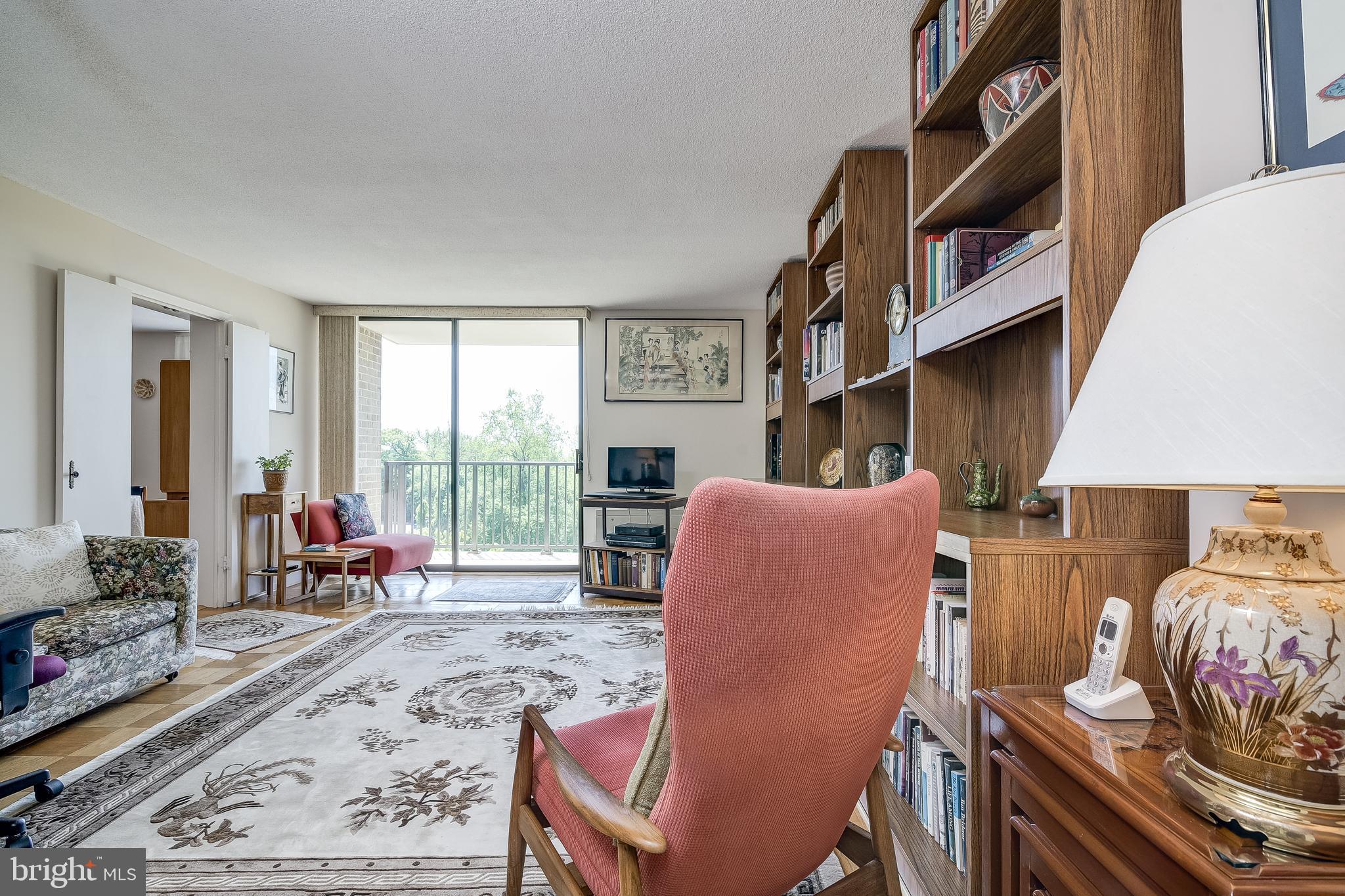 AMERICANA CENTRE - Residential