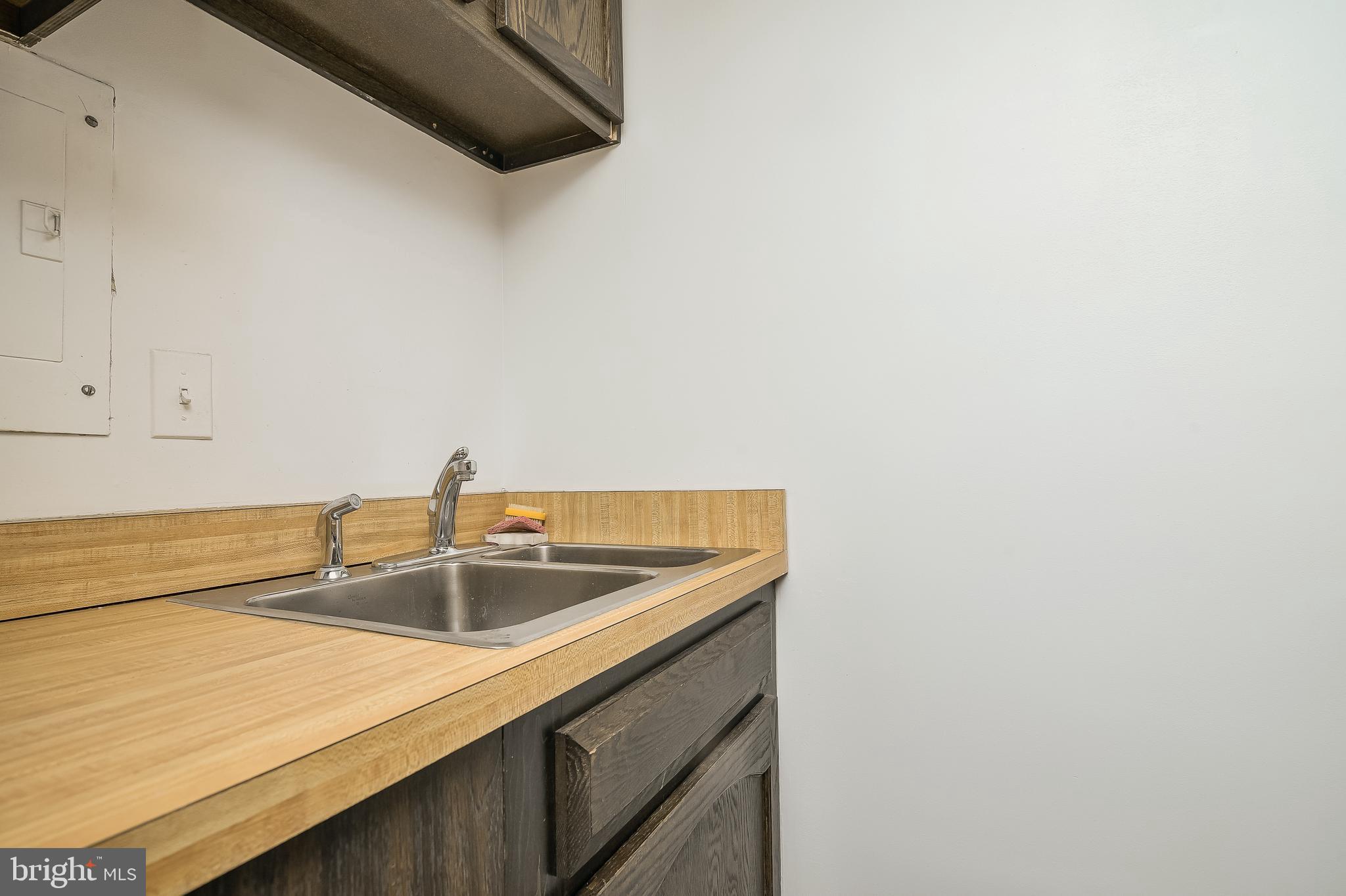 AMERICANA CENTRE - Residential