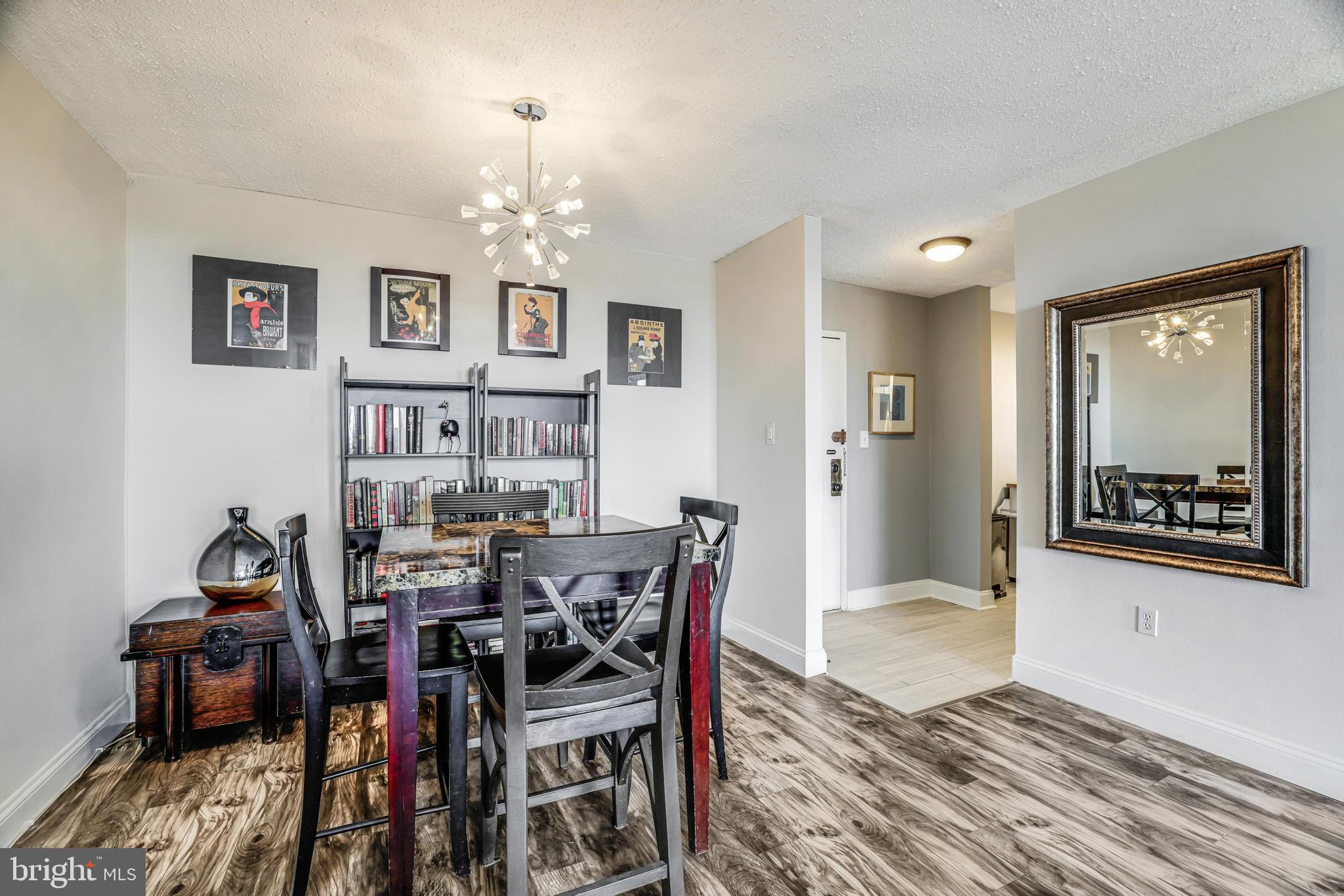 PORT ROYAL CONDOMINIUM - Residential