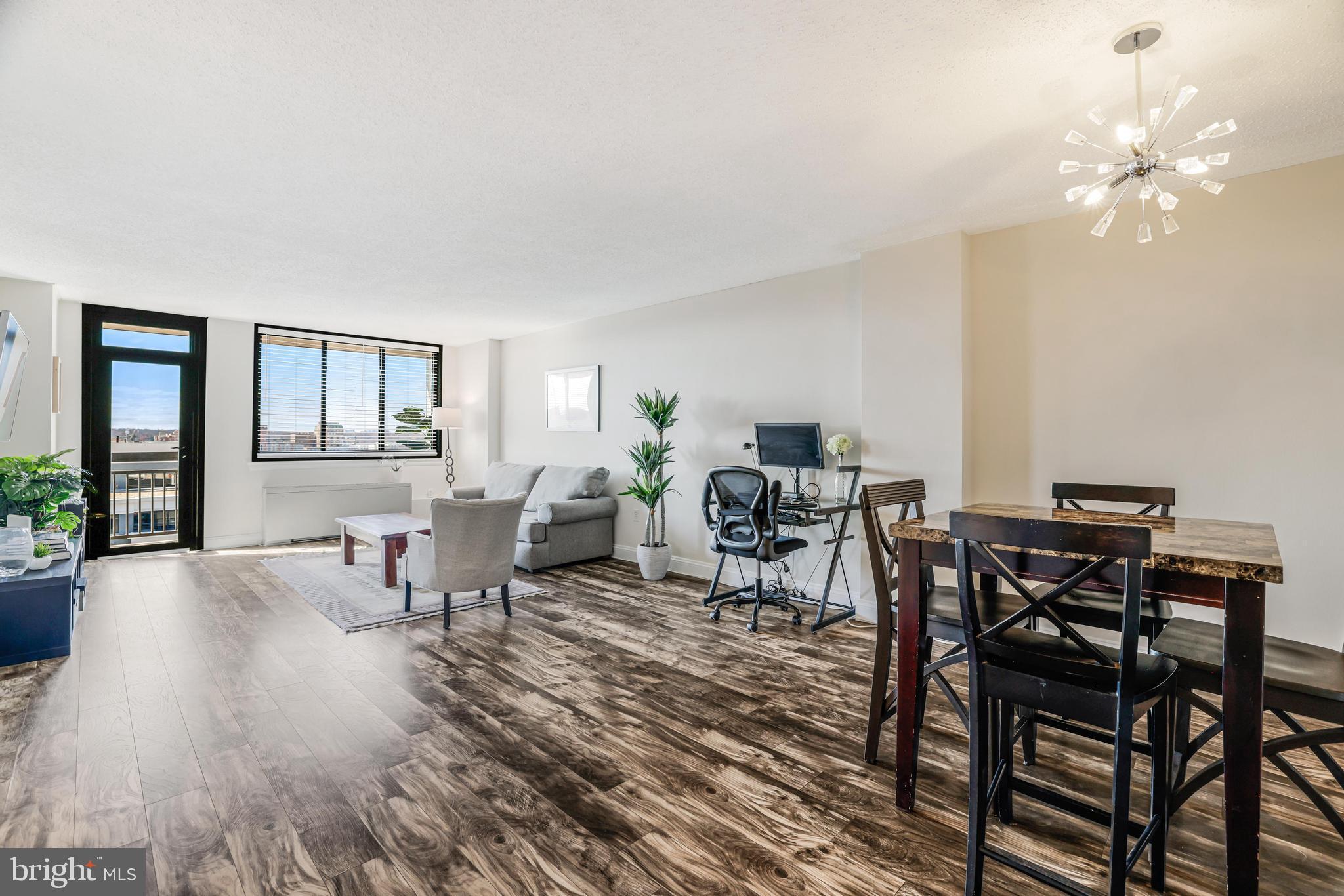 PORT ROYAL CONDOMINIUM - Residential