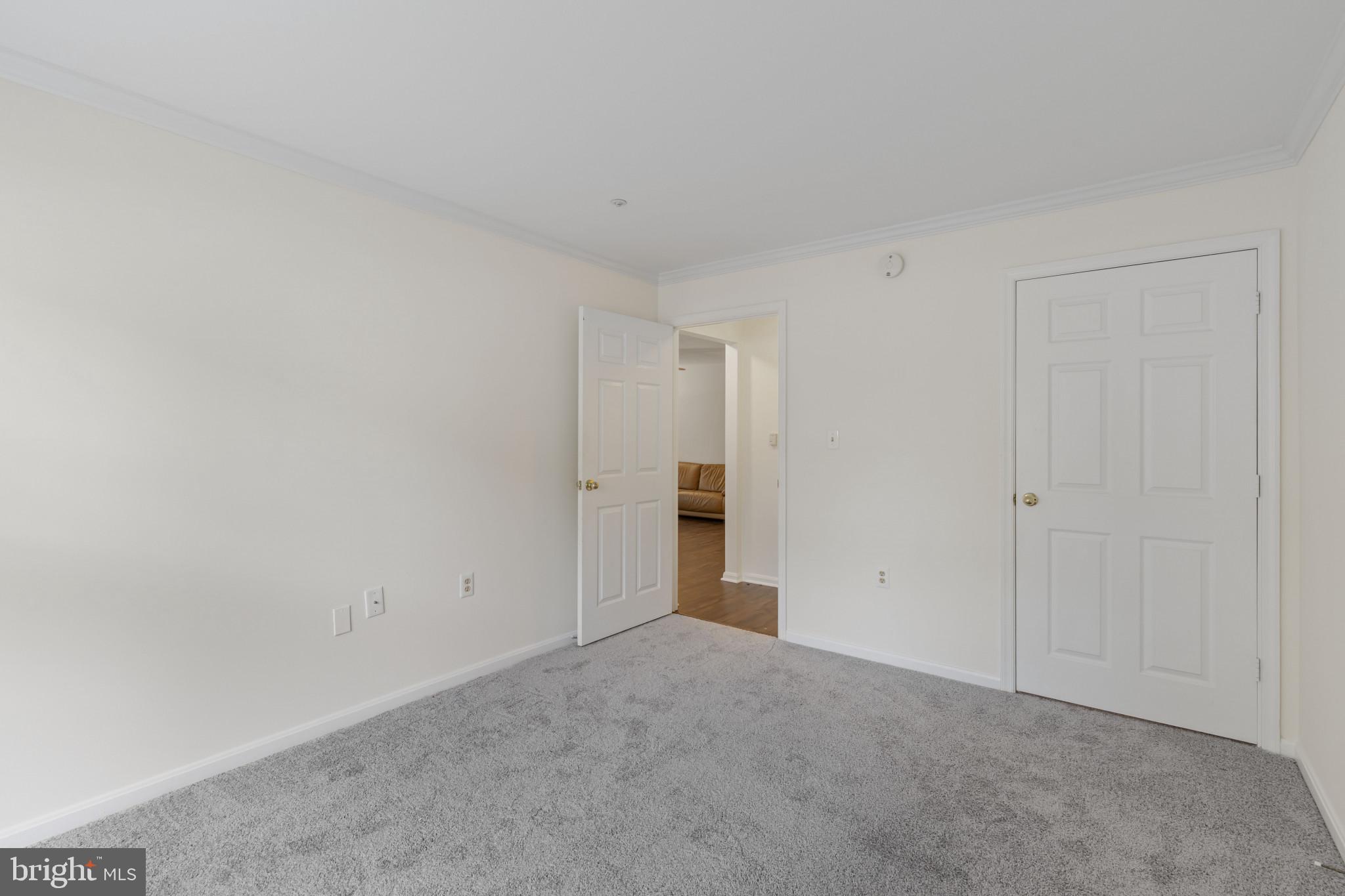 BRISTOL GREEN - Residential