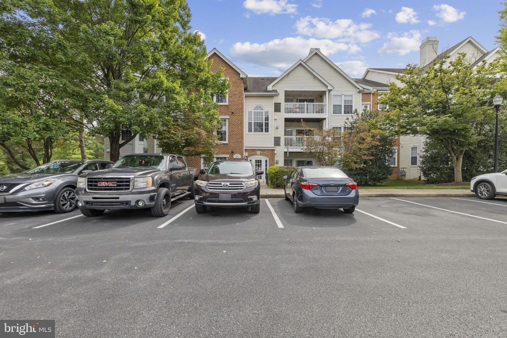Photo of 5941 Millrace Court #D-101, COLUMBIA, MD 21045 (MLS # MDHW2060294)