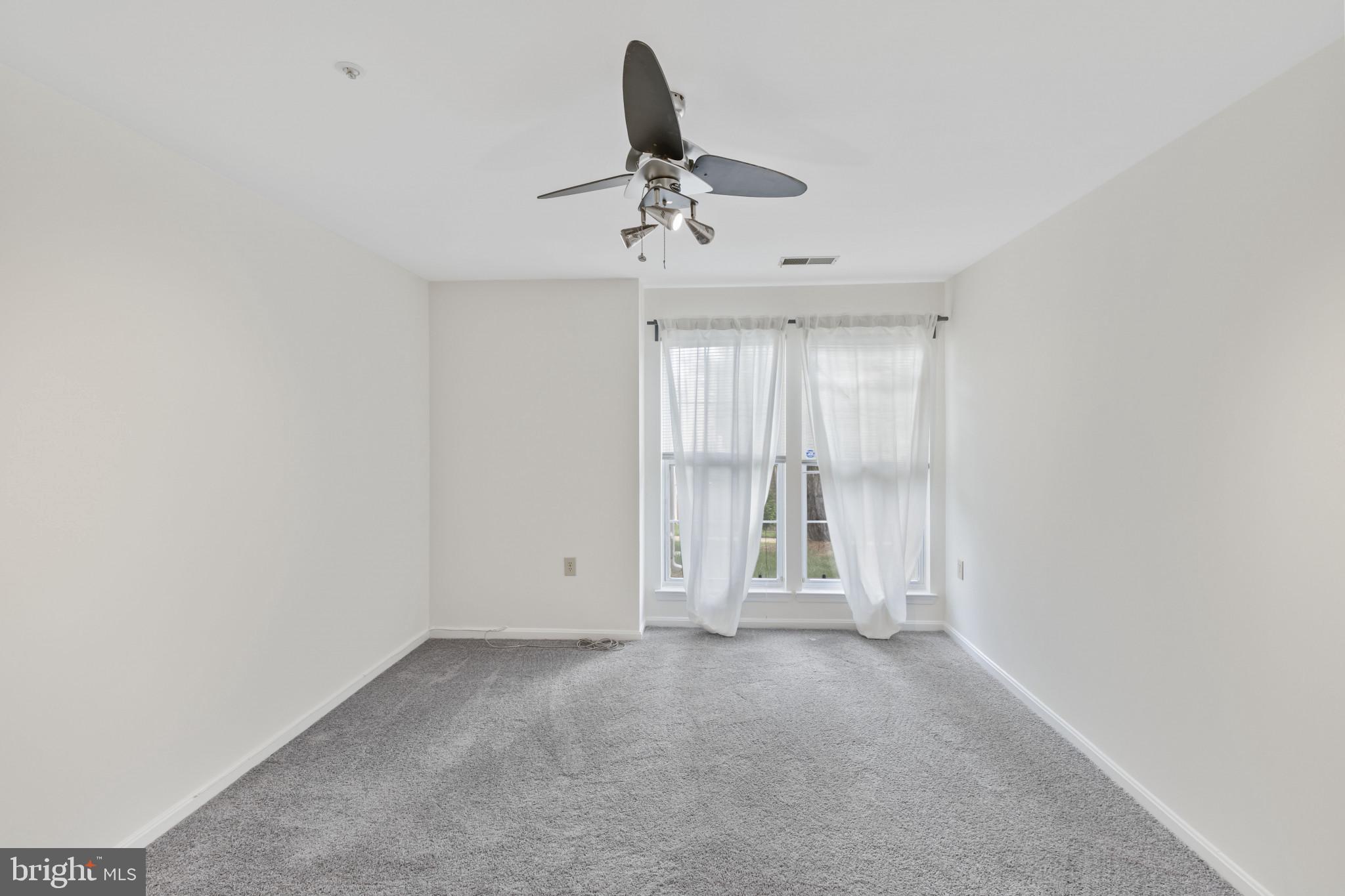 BRISTOL GREEN - Residential