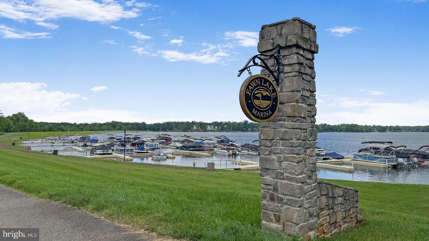 FAWN LAKE - Residential