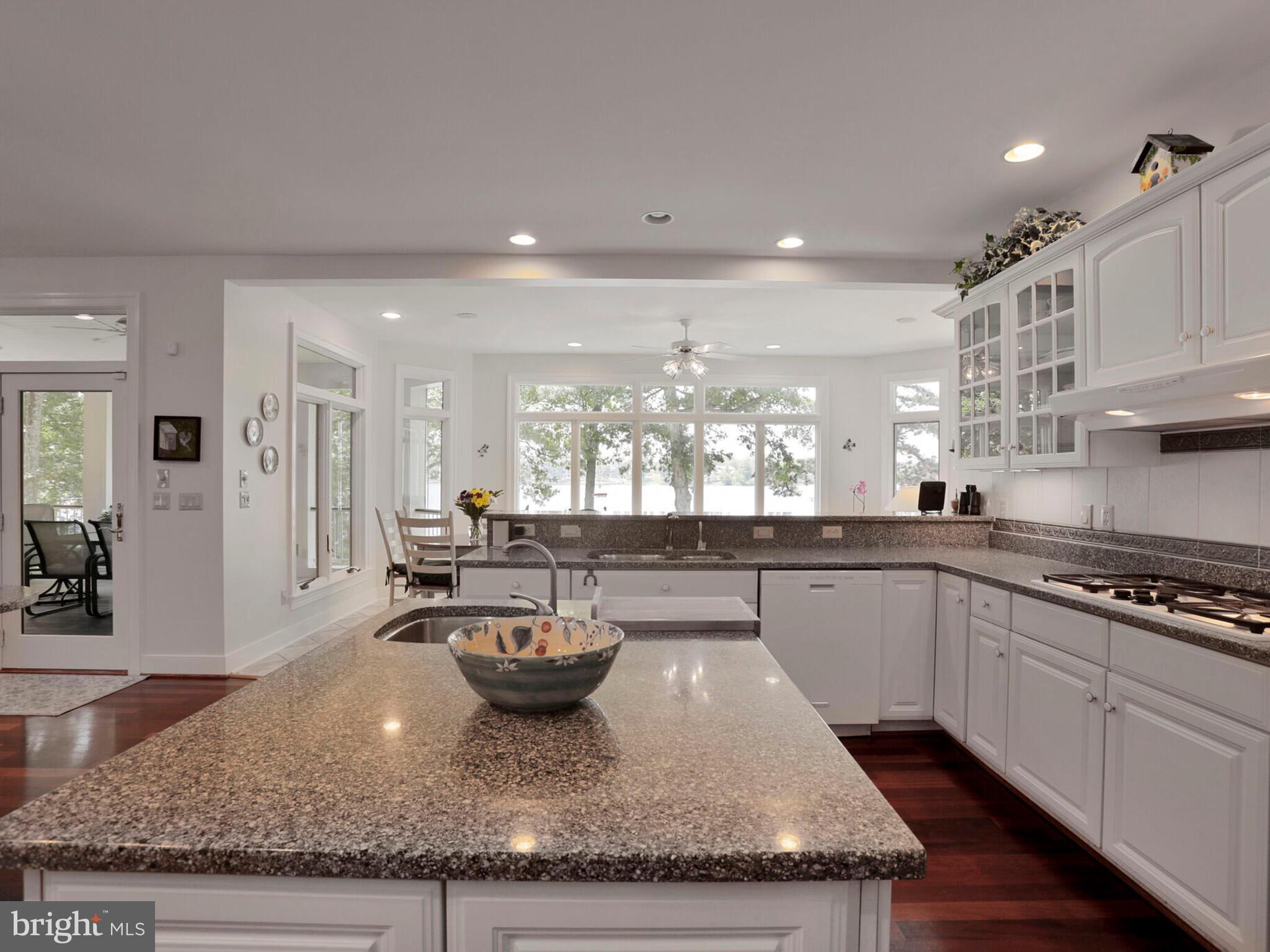 FAWN LAKE - Residential