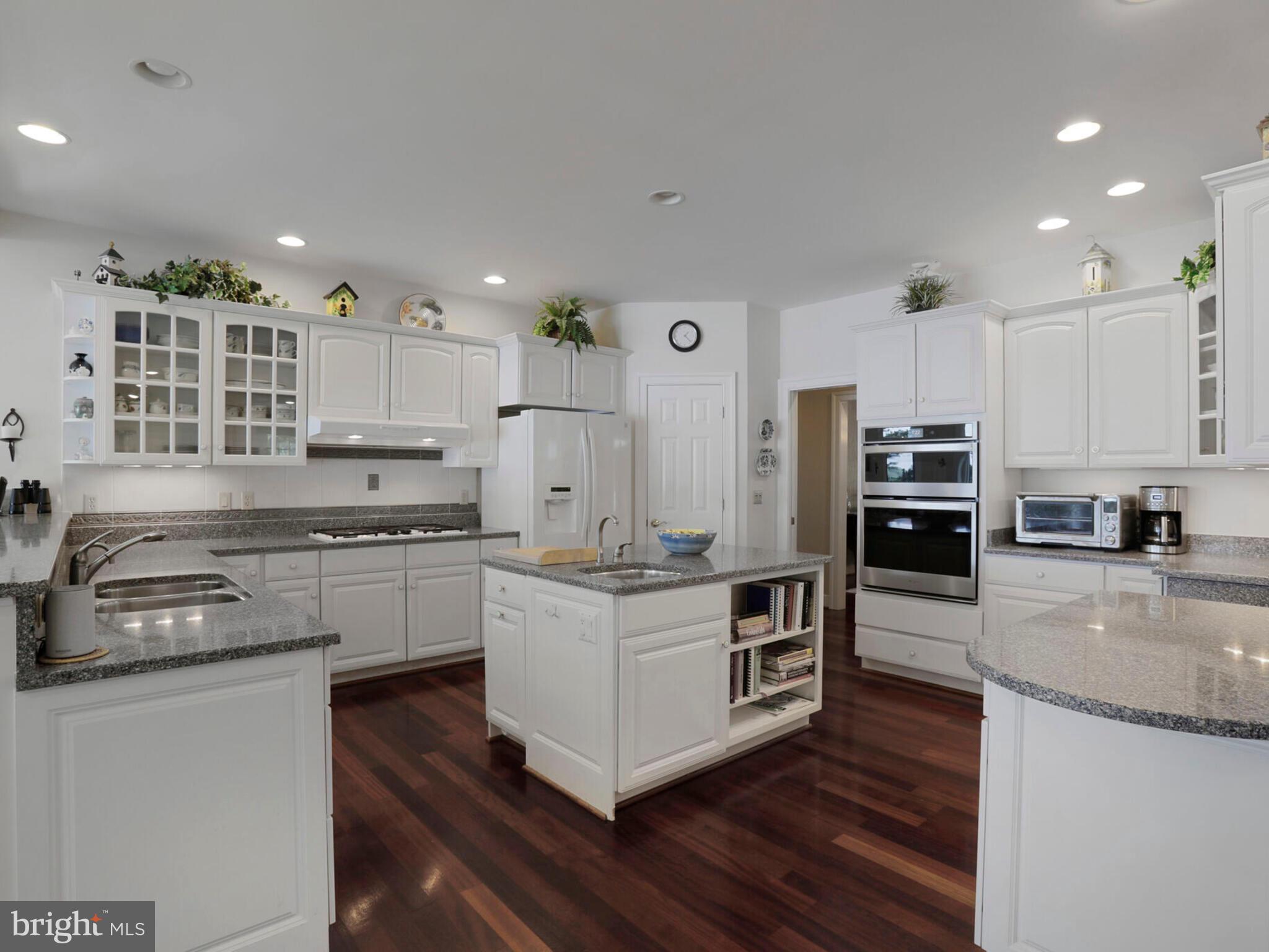 FAWN LAKE - Residential