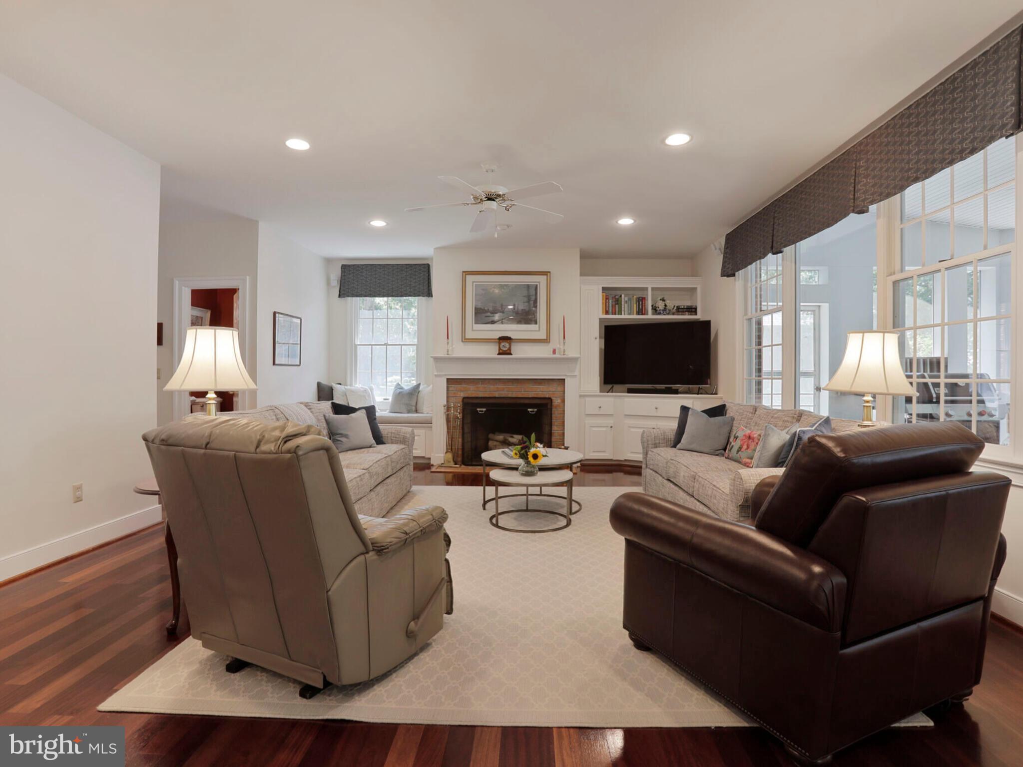 FAWN LAKE - Residential