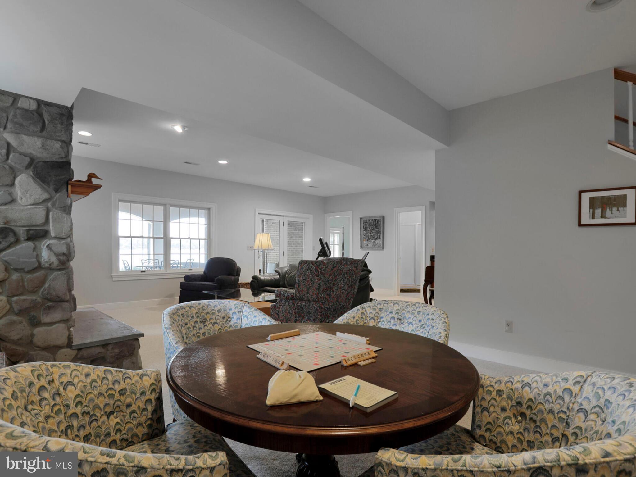 FAWN LAKE - Residential