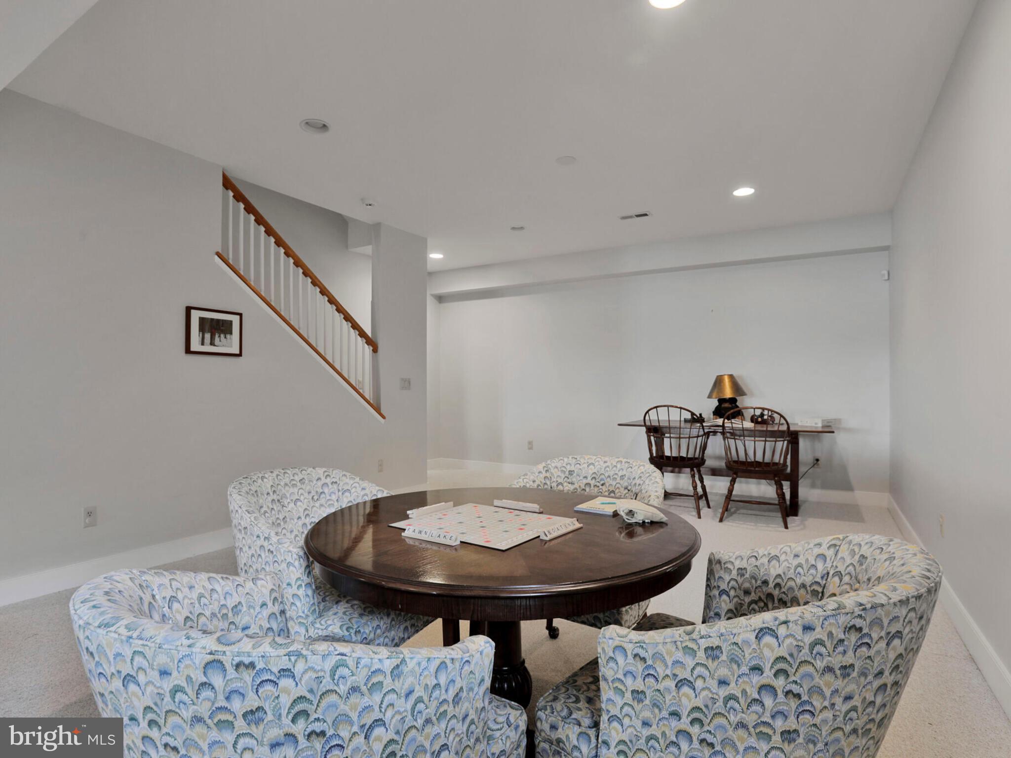 FAWN LAKE - Residential