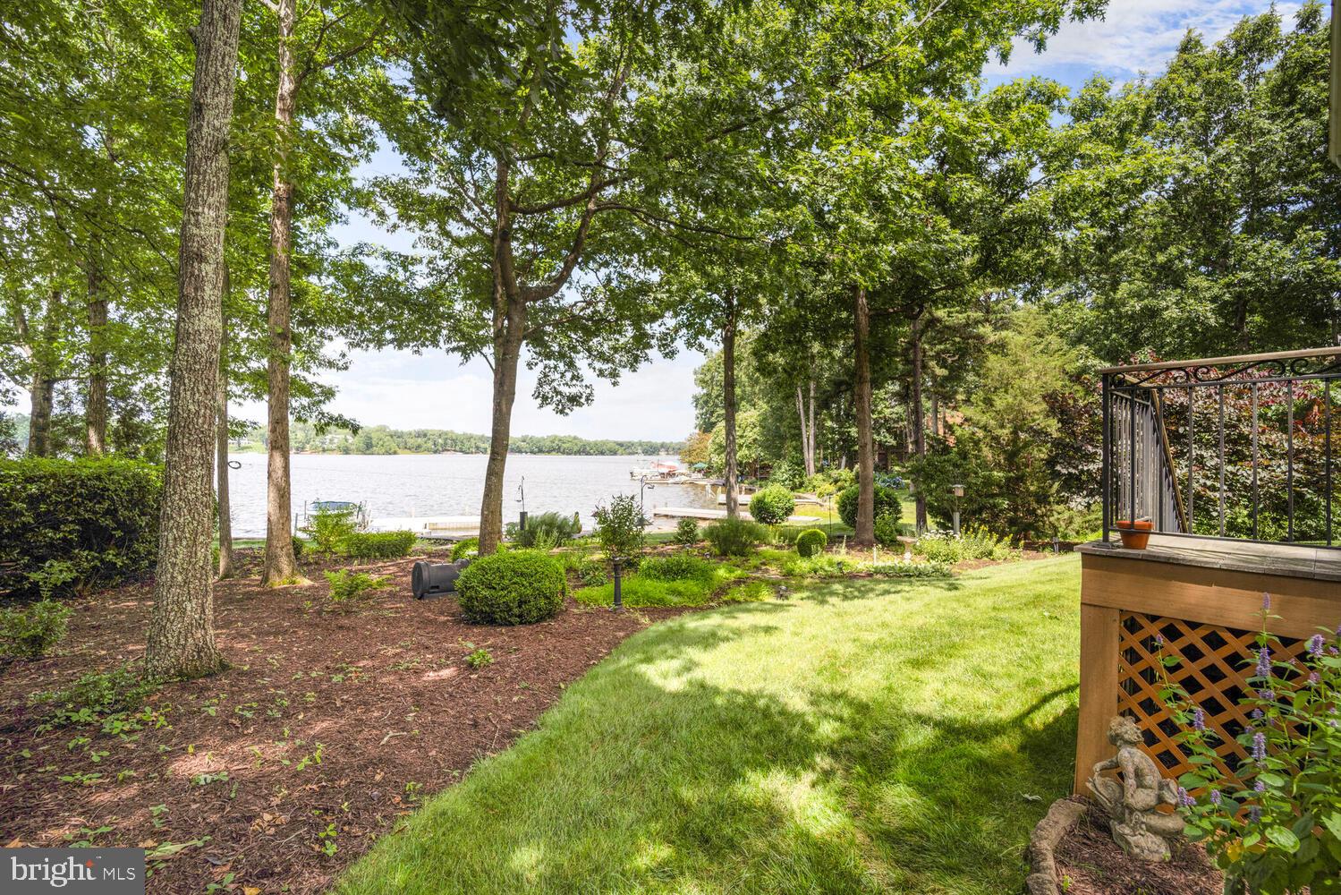 FAWN LAKE - Residential