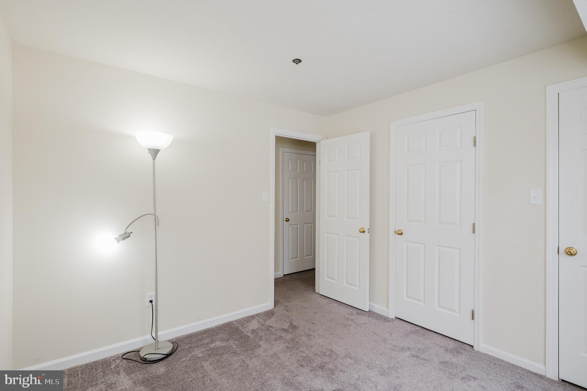 BRENTWOOD CONDO - Residential