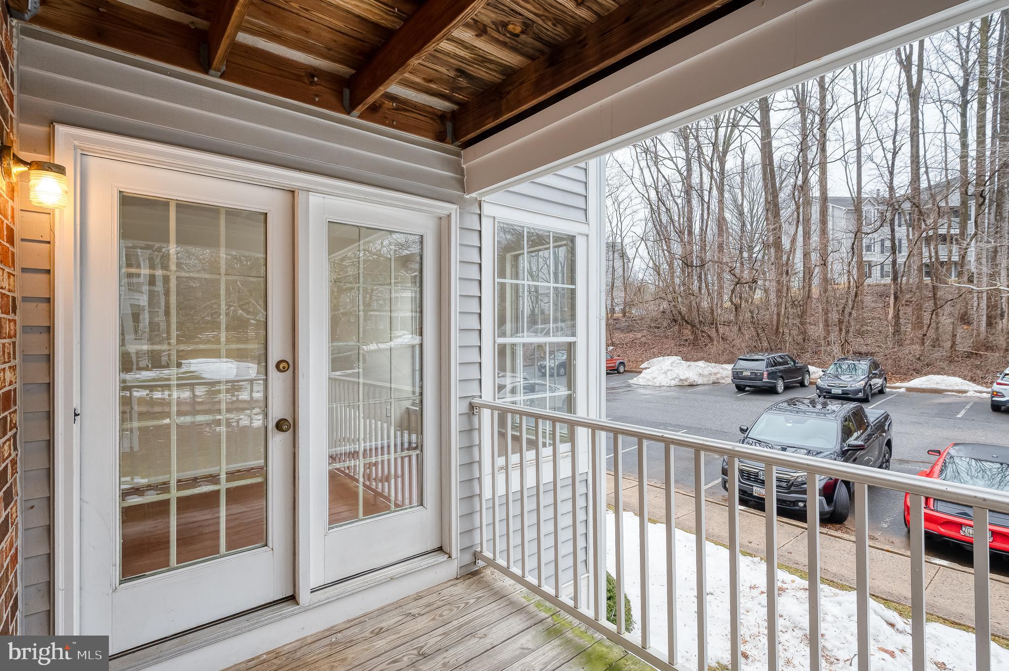 BRENTWOOD CONDO - Residential