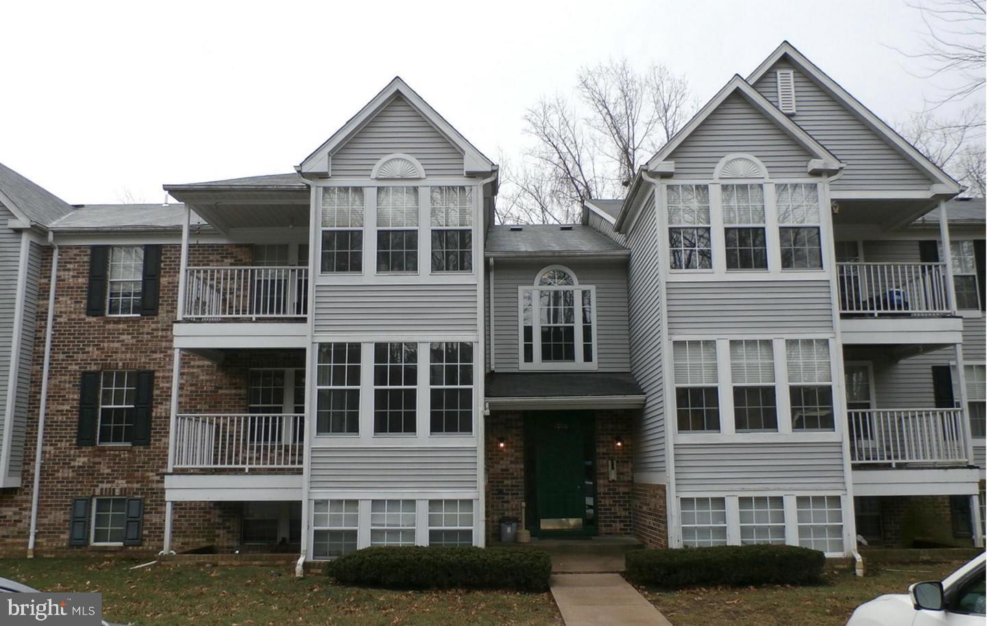 BRENTWOOD CONDO - Residential