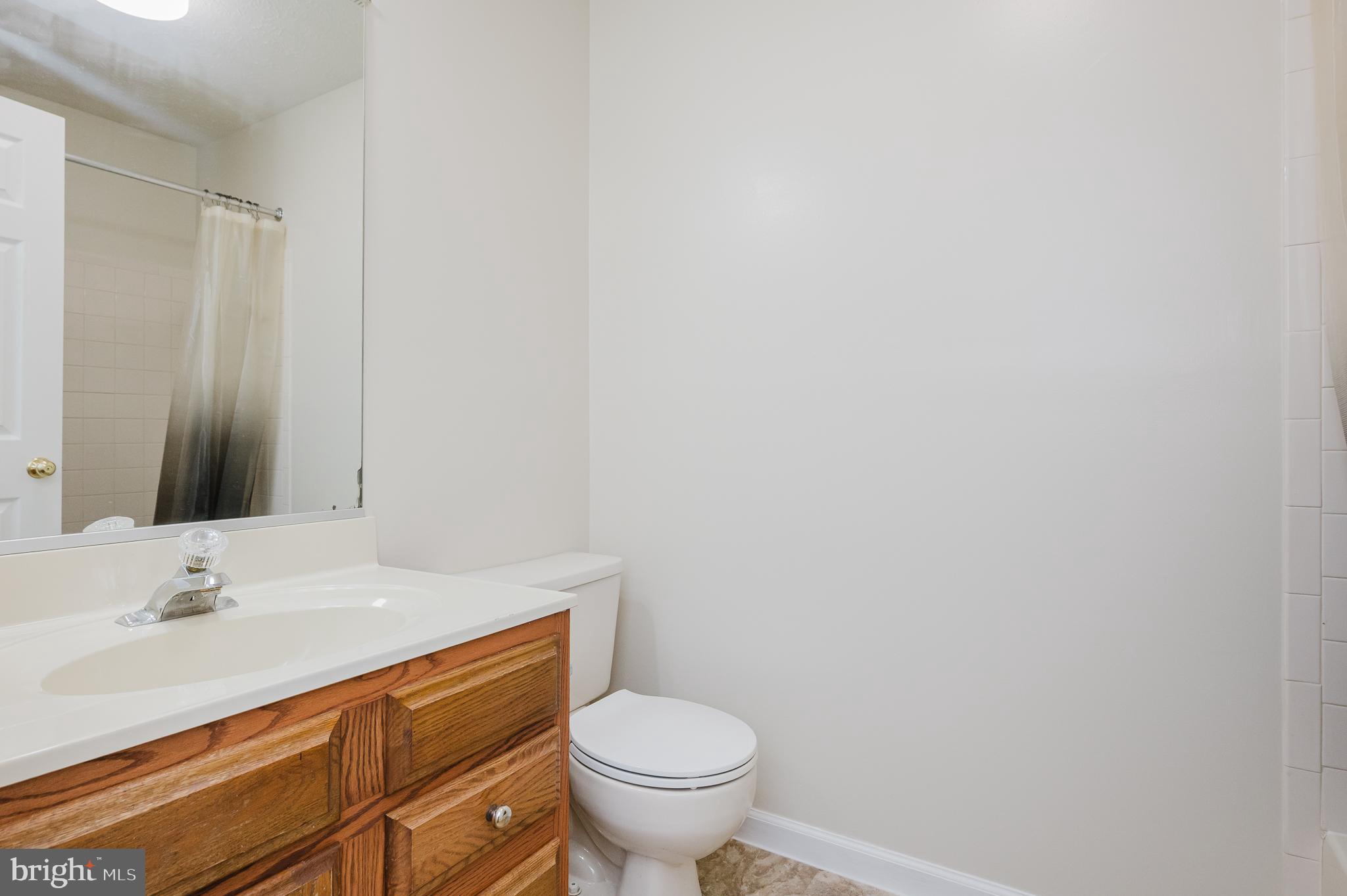 BRENTWOOD CONDO - Residential