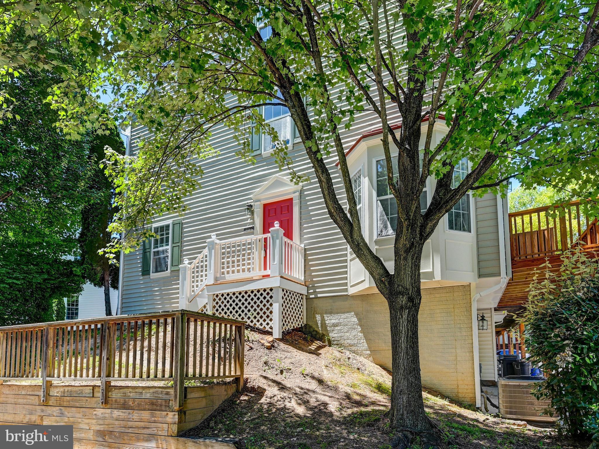 9867 BON HAVEN LANE