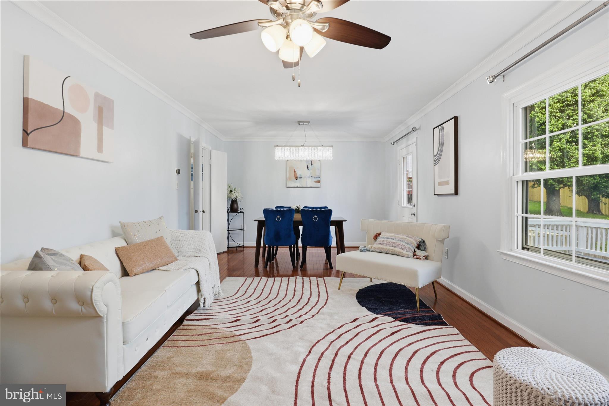 CRESTBROOK - Residential