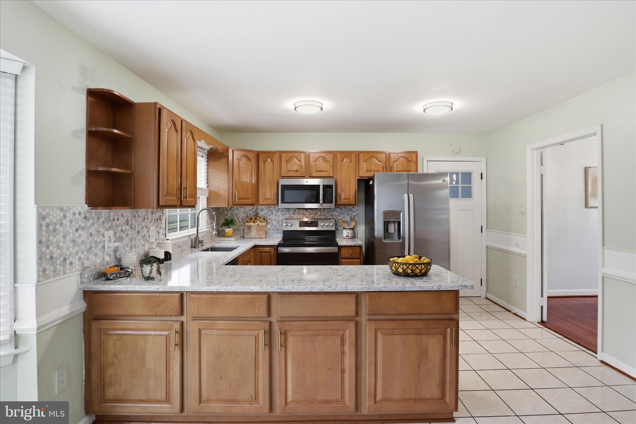 CRESTBROOK - Residential